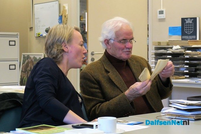 Burgemeester maakt kennis met H.K.D. - Foto: Ingezonden foto