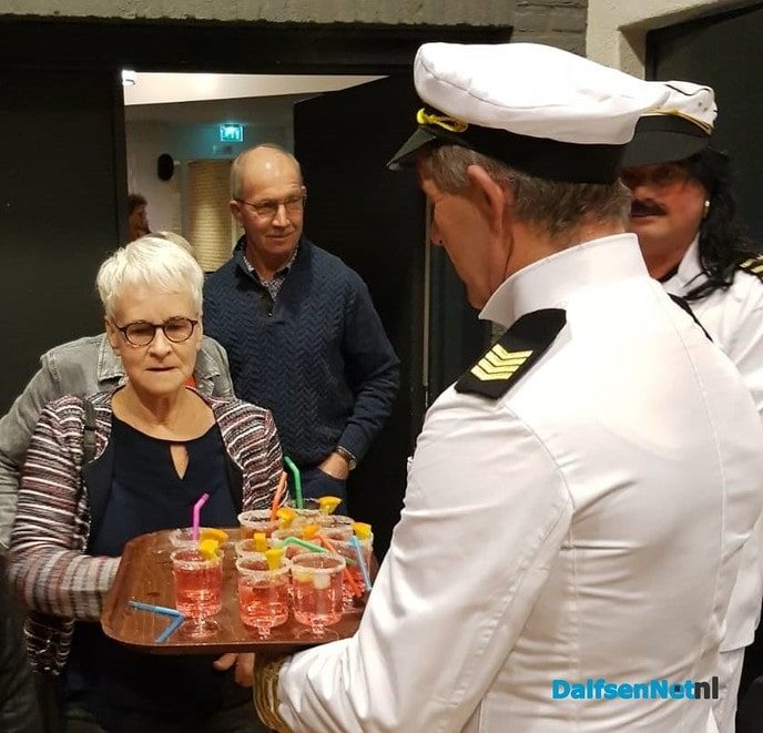 Cruiseschip Vechttoneel vaart door naar… - Foto: Ingezonden foto