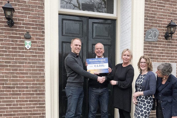 Weer groot bedrag Hospice van Lionsclub - Foto: Geert Bistervels