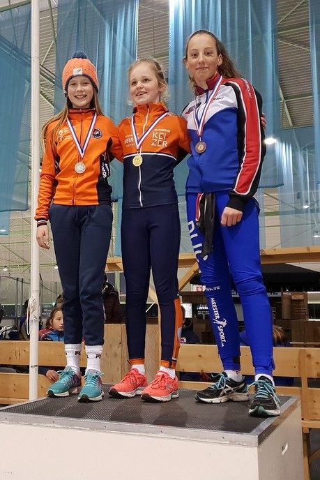 Britt van der Linden zilver bij baankampioenschap - Foto: Eigen geleverde foto