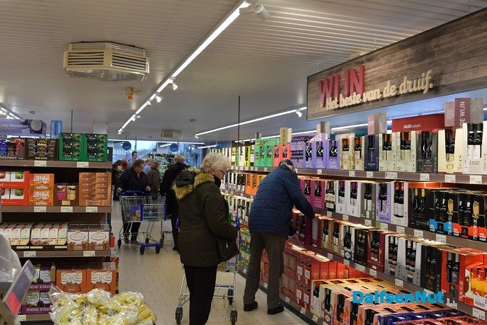 Vernieuwde Aldi aanwinst voor de Gemeente - Foto: Johan Bokma