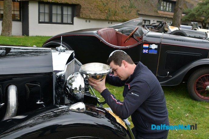 15e editie IJssellandrally gestart bij Mooirivier - Foto: Johan Bokma
