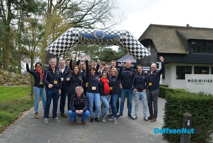 15e editie IJssellandrally gestart bij Mooirivier - Foto: Johan Bokma
