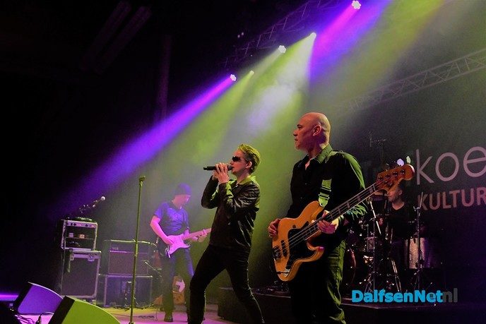Oude tijden herleven met The U2 Tribute in de Trefkoele LIVE - Foto: Johan Bokma