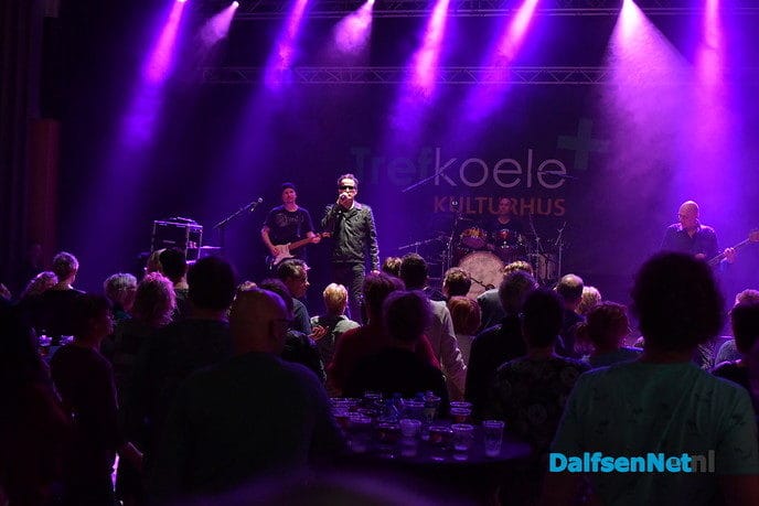 The U2 Tribute veiling in Trefkoele Plus was een succes! - Foto: Johan Bokma