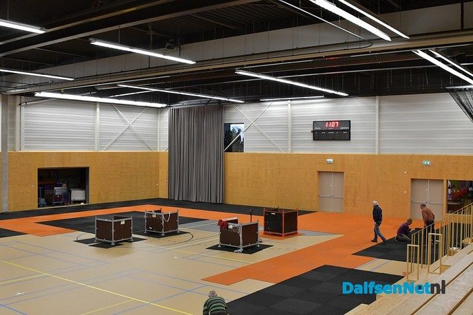 Opbouw Damito consumentenbeurs in de Trefkoele+ gestart - Foto: Johan Bokma
