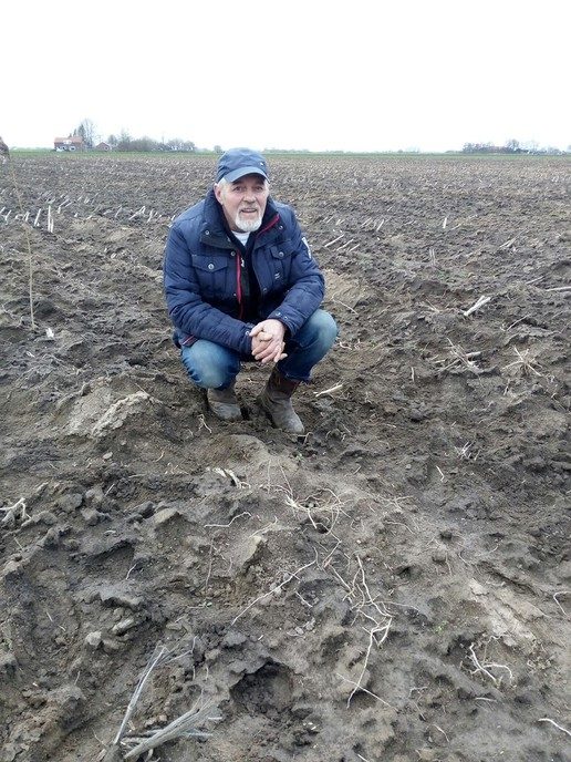 Het eerste kievitsei van Overijssel is gevonden - Foto: Eigen geleverde foto