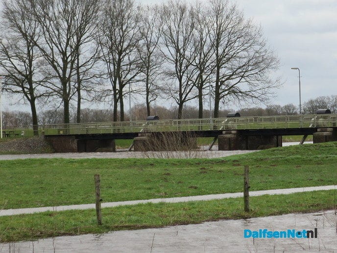 De stuwovergang bij het Vechterweerd nog steeds gesloten - Foto: Wim