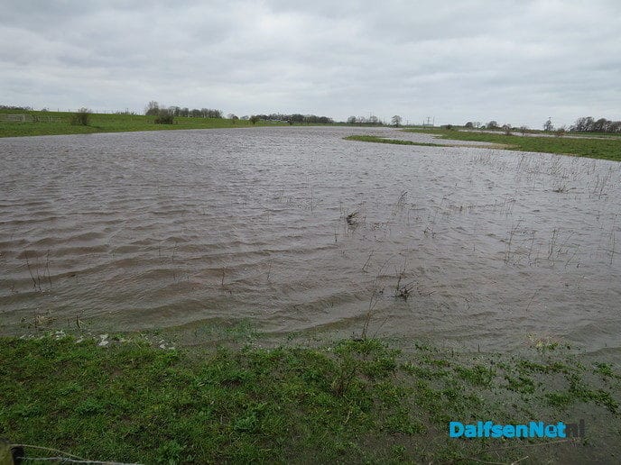 De stuwovergang bij het Vechterweerd nog steeds gesloten - Foto: Wim