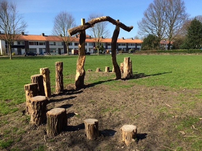Wie helpt de Polhaar aan de poort naar…. - Foto: Thomas Klomp
