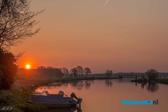Zonsopkomst vanmorgen in Dalfsen - Foto: Ingezonden foto