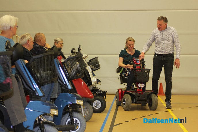 Jaarlijkse scootmobieltraining - Foto: Ingezonden foto