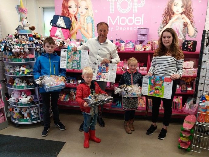 Uitreiking kleurwedstrijd ondernemend Dalfsen - Foto: Eigen geleverde foto