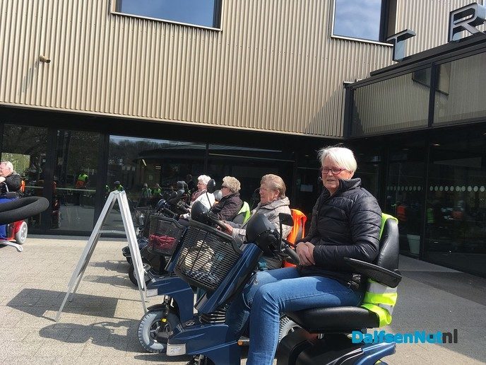 Eerste Scootmobieltocht groot succes. - Foto: Ingezonden foto