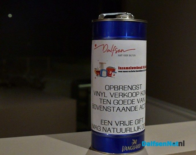 Grote inzamelactie voor bereikbare AED’s - Foto: Johan Bokma
