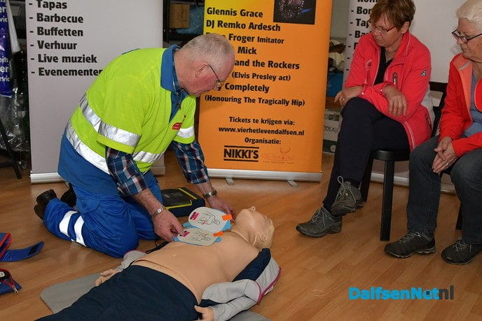Meer AED’s in centrum Dalfsen - Foto: Johan Bokma