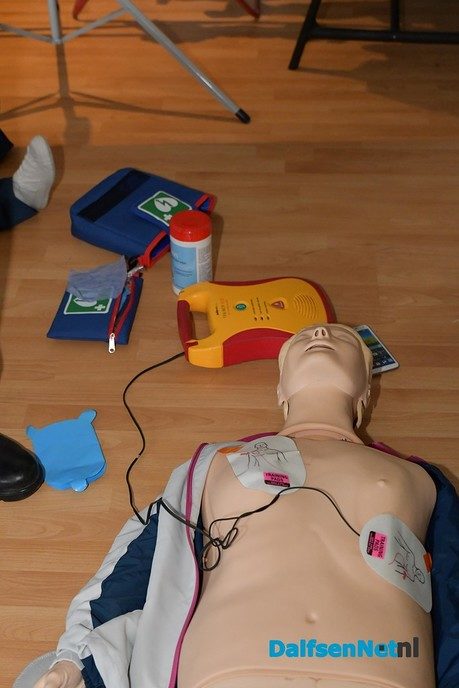 Meer AED’s in centrum Dalfsen - Foto: Johan Bokma