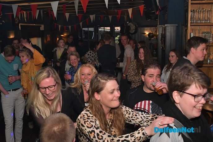 Monique Smit sluit het weekend af bij Nikki’s - Foto: Johan Bokma