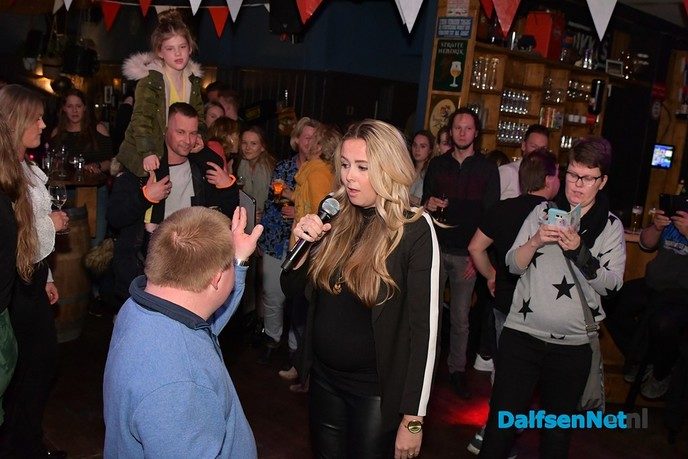 Monique Smit sluit het weekend af bij Nikki’s - Foto: Johan Bokma