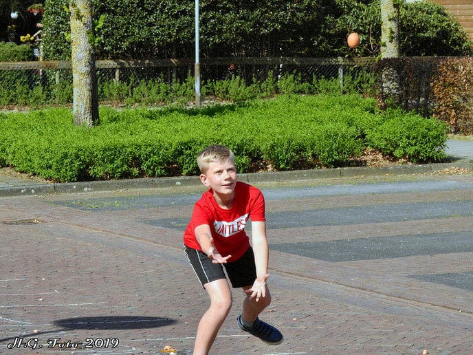Eieren gooien bij Mansier.