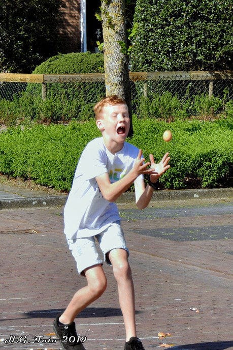 Eieren gooien bij Mansier.