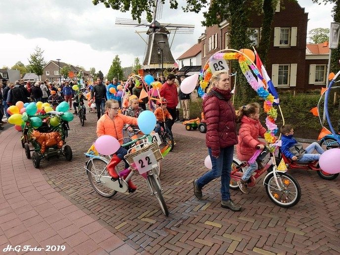 Oranjeoptocht Dalfsen