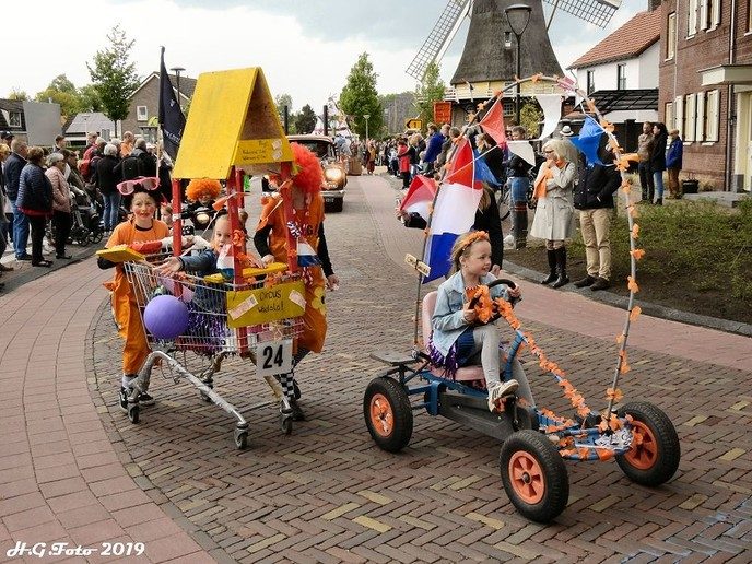 Oranjeoptocht Dalfsen