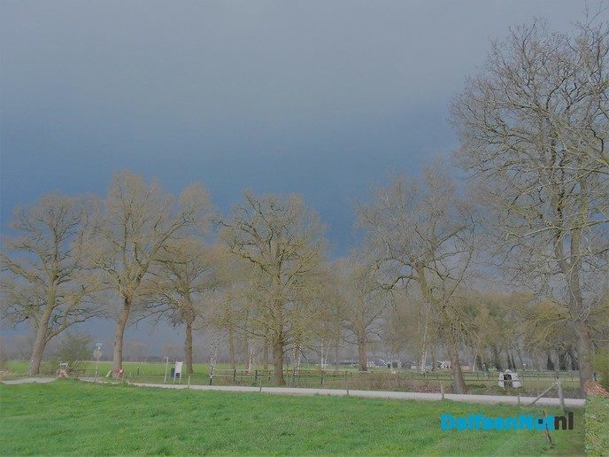 Donkere wolken