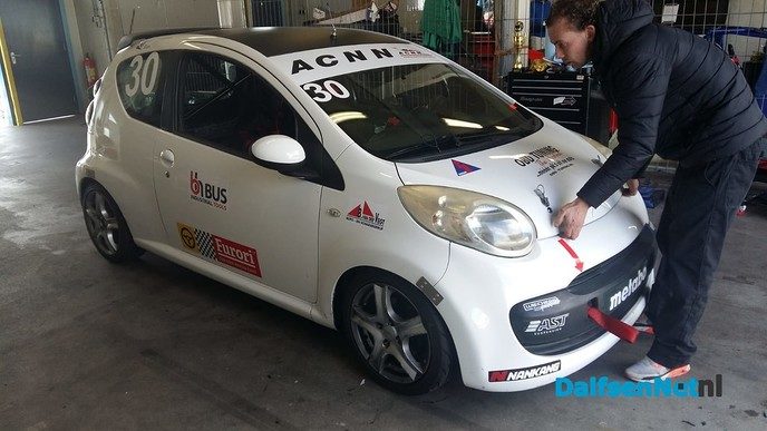 Autocoureur Ferron Mulder start seizoen met een overwinning - Foto: Ingezonden foto
