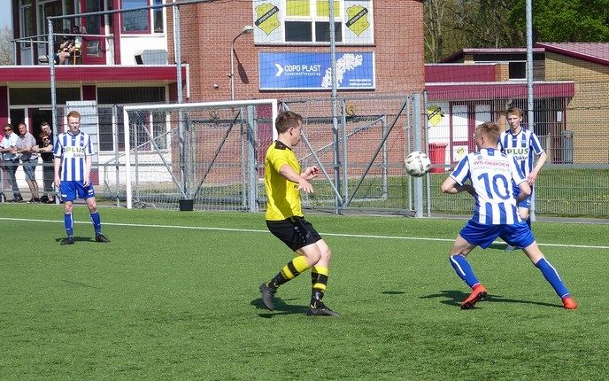Prima overwinning USV op Steenwijker Boys (2-5)