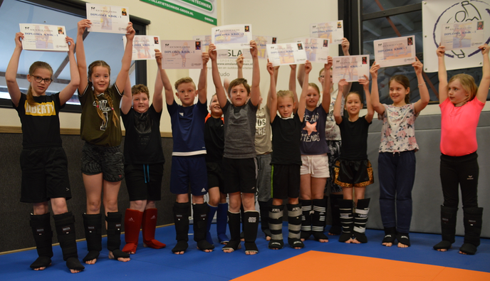 Geslaagde diploma dag kickboksen - Foto: Eigen geleverde foto