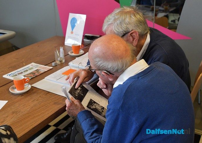 WO2 Café brengt verhalen en herinneringen voor het voetlicht - Foto: Johan Bokma