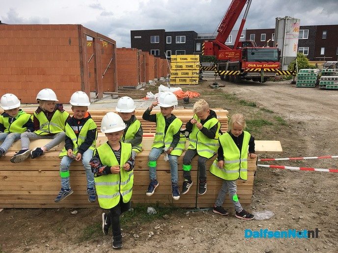 Kleuters bezochten bouwplaatsen - Foto: Ingezonden foto
