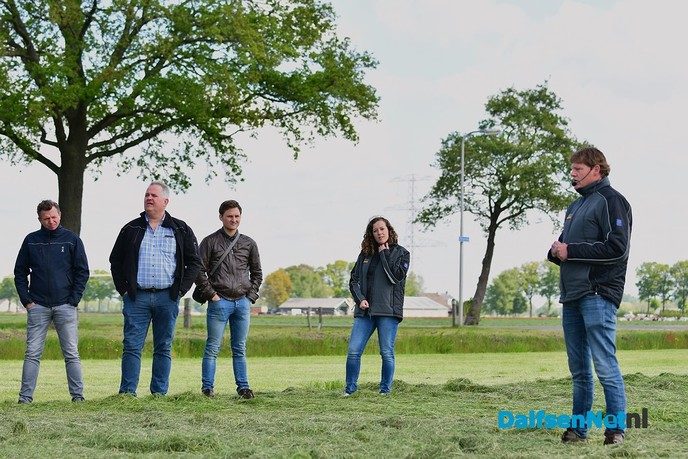 Veldaudit Feijen succes: 50 melkveehouders doken in het gras - Foto: Johan Bokma