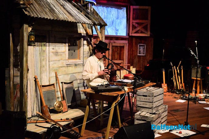 Oorverdovend applaus voor Rockmusical “Old man on the frontporch” - Foto: Johan Bokma