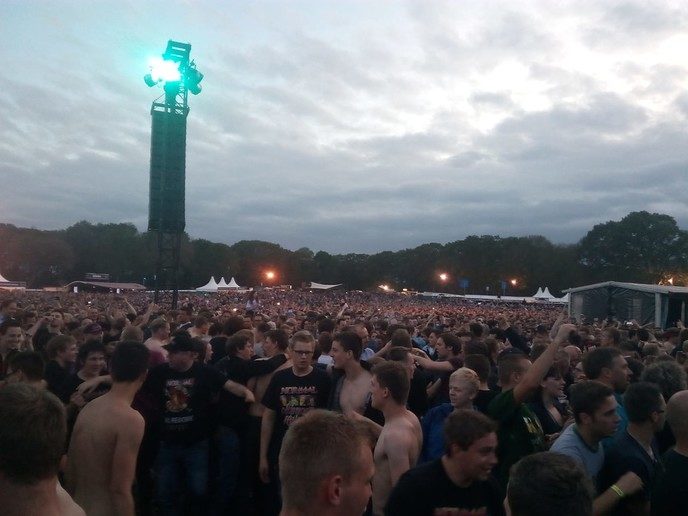 Reünieconcert Normaal, 20.000 aanhangers gaan compleet uit hun dak