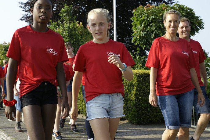 Wandel3daagse gestart met stralend wandelweer