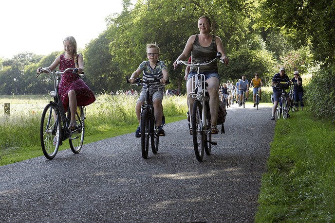 Fiets3daagse Dag 1 - Foto: Paul Scholten