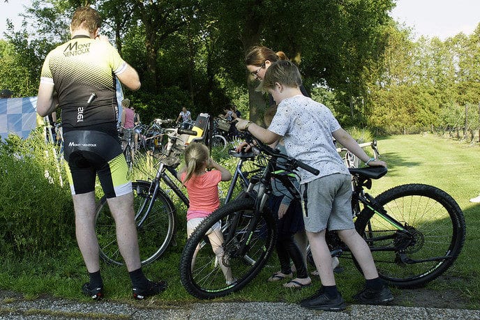 Fiets3daagse Dag 1 - Foto: Paul Scholten