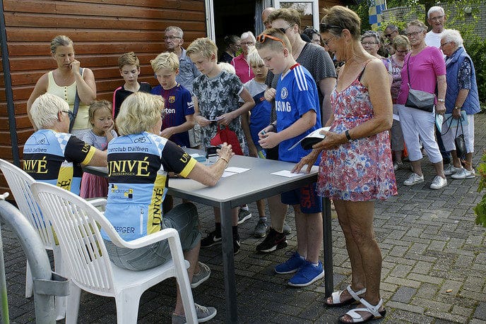 Fiets3daagse dag 2 - Foto: Paul Scholten