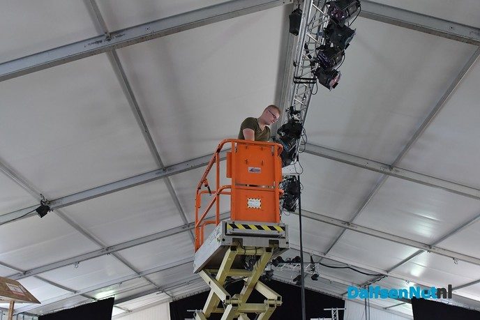 Het Sproeifeest maakt zich op voor een geweldig feest! - Foto: Johan Bokma