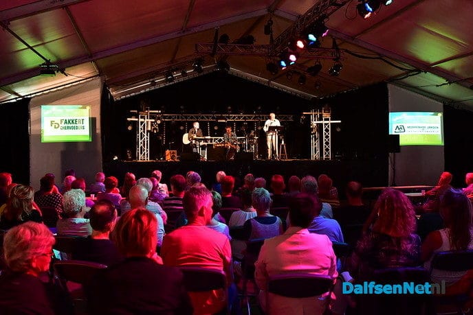 Kampman & Co op het Sproeifeest met ‘Zoas ’t Was’ - Foto: Johan Bokma