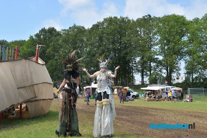 Living Village opent met theaterspektakel! - Foto: Johan Bokma