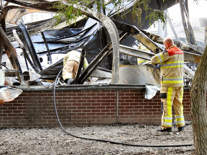 Twee dagen na de grote brand aan de Veldhoevenweg (Update)
