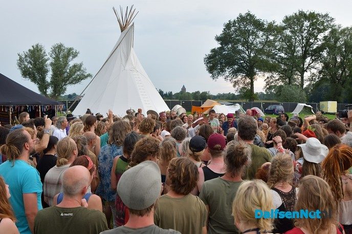 Living Village opent met theaterspektakel! - Foto: Johan Bokma