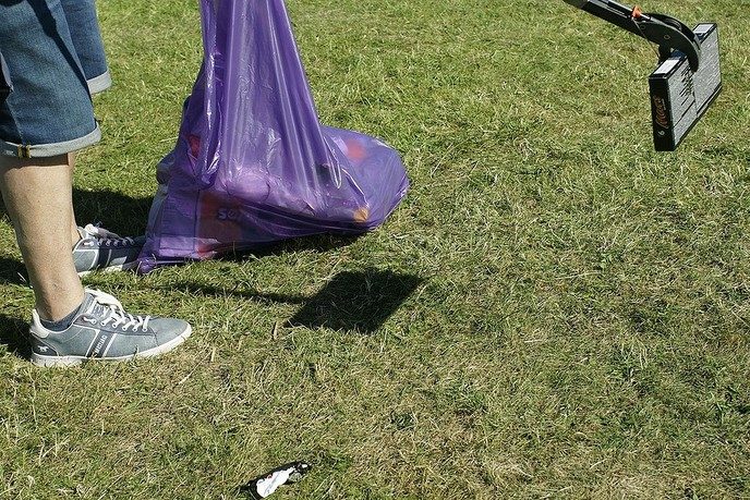 Ruim je afval op! - Foto: Paul Scholten