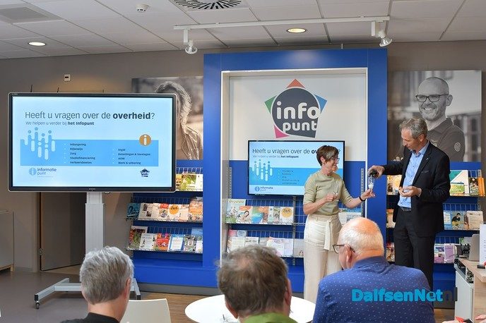 Feestelijke opening Informatiepunt digitale overheid - Foto: Johan Bokma