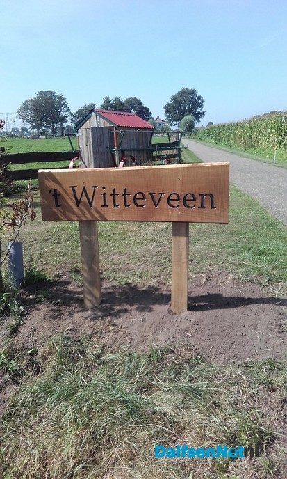 Het naambord stiet! - Foto: Ingezonden foto