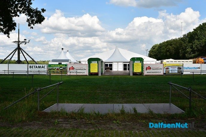 Winnaar kaarten Titom Muziek Feest Nieuwleusen - Foto: Johan Bokma