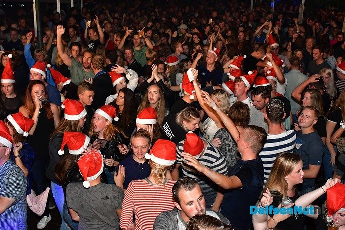 Met Atje Voor De Sfeer smaakt de volgende Blauwe Bogen Dagen naar meer! - Foto: Johan Bokma